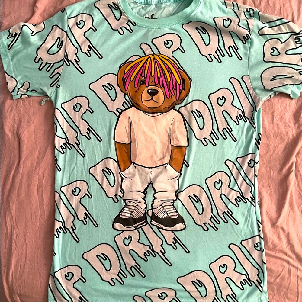 Vibes T-shirt for Juniors in excellent condition